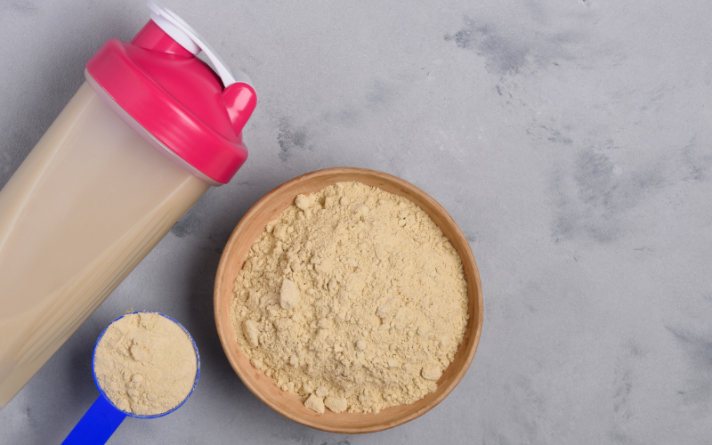 Best Protein Powder for Beginners: Scoop, shaker